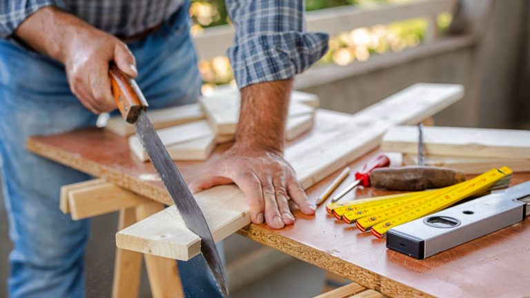 Beginner’s Guide to Must-Have Basic Woodworking Tools